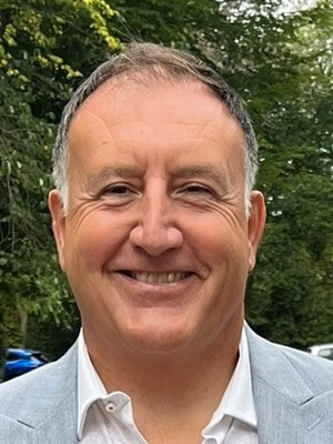 Les Buckett