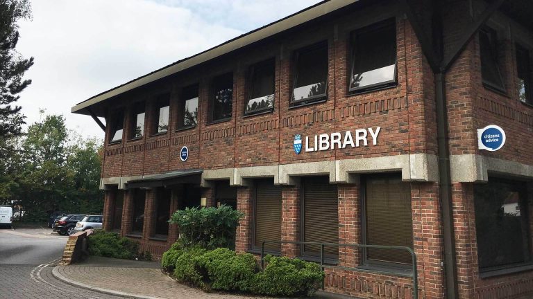 citizens advice horsham